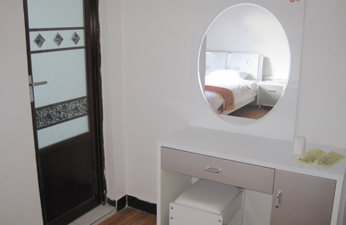 Li County Hotel | Junqing Hotel