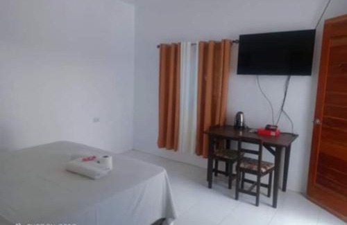 Lawaan House | Jupiters Garden Cottages