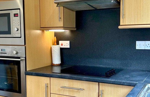 Lerags Cottage | Jura - a chalet that sleeps 4 guests in 2 bedrooms