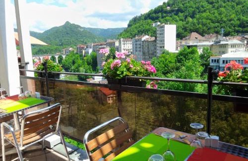 Saint-Claude Hotel | Jura Hotel Restaurant Le Panoramic