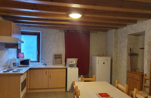 Saint-Colomban-des-Villards Apartment | Just 5 minutes from the Domaine des Sybelles! Fully equipped apartment with view.