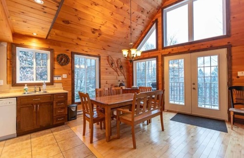 Saint Come Ski Chalet | Just 2 minutes from Val St-Côme, enjoy a skiing, hiking, biking and spa holiday.