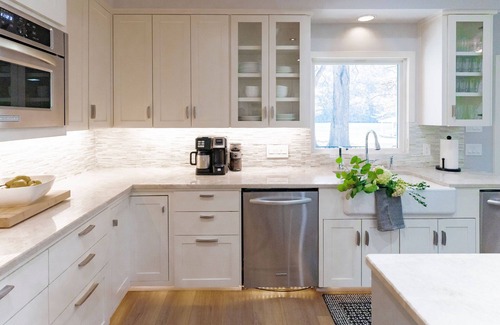 Austin House | Just 30 Minutes from Austin: Luxury Group Retreat Close to Iconic Texas Events