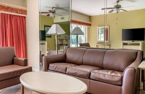 Windsor Hills Apartment | Just 5 miles from Walt Disney World!