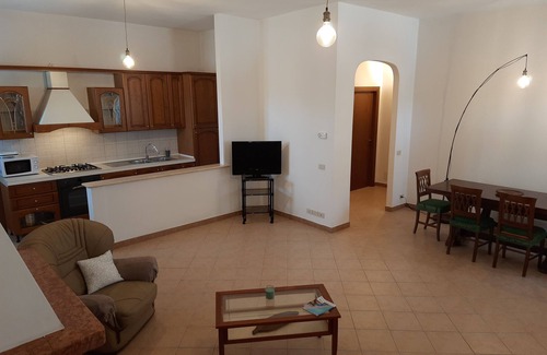 Cupello Apartment | Just 9 km from the Adriatic Sea, L'Acero apartment.
