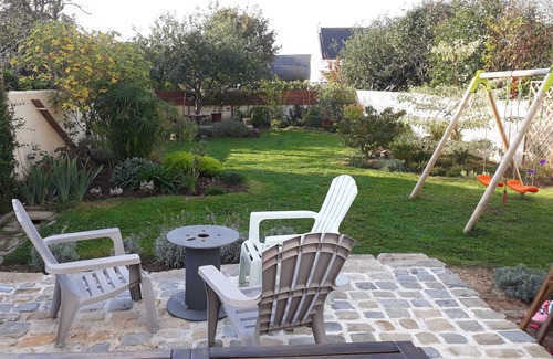 Port-Louis House | Just a 5-minute walk from the beaches and a historic city, our home!