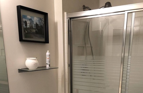 Parole Condo | Just a few minutes to downtown Annapolis.