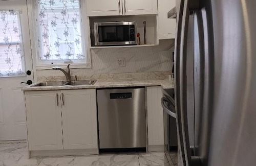 Toronto House | Just a Room