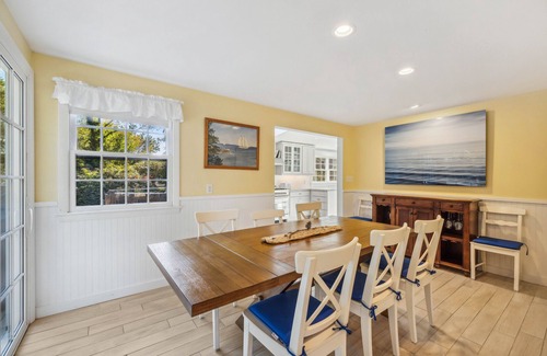 Biddeford Pool House | Just a Short Stroll to the Beach, Large 4 BR Home