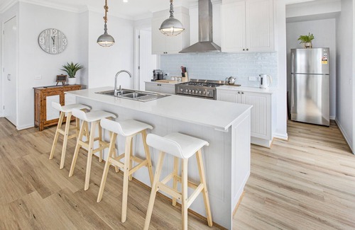 Paynesville House | Just a stones throw from the beautiful Gippsland Lakes
