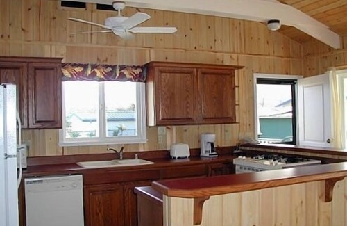 Hanalei Cottage | JUST A THREE MINUTE WALK TO THE BEACH OR TOWN!
