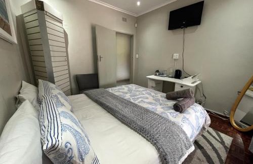 Fairland Bed & Breakfast | Just B Zone Guest House