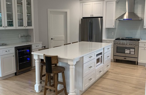 Bonnet Shores House | Just Built! Beach House sparkling clean, Kelly Beach Passes Included 5bed 4 bath