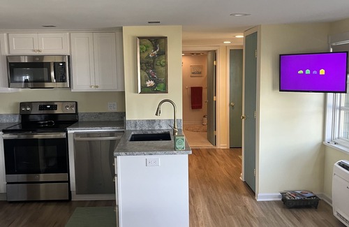 Hammondsport Resort | JUST BUILT Romantic Getaway on the Shores of Keuka Lake!