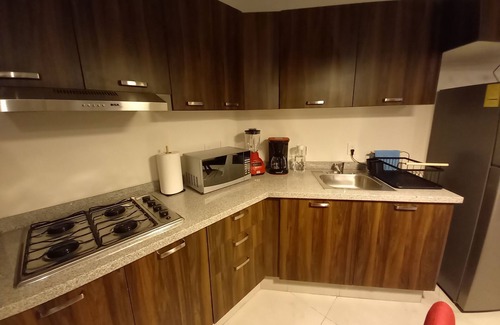 San Juan de Dios Apartment | Just in Midtown + A/C + Pool+ Gym + Security