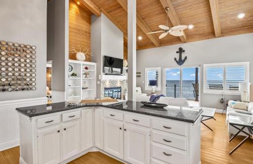 Crawfordville House | Just Like Heaven - Beachfront