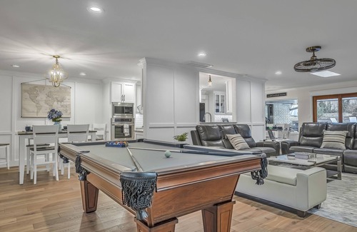 Norman House | Just Like Home #10: Norman Pool, Billiards & Campus