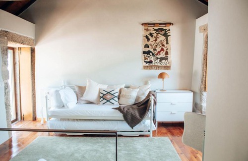 Vila Nova de Cerveira Villa | Just Like Home - Holly House em Cerveira