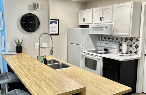 Angel Fire Condo | JUST LISTED! REMODELED! Angel Fire 2B/2B Condo