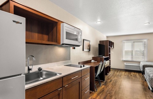 Dupont House | Just northeast of downtown: stay, work, relax: Relaxing Stay w/Full Kitchen, Workspace, & Free Parking
