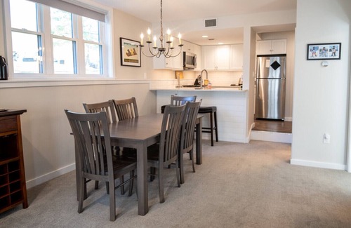 Ludlow House | Just steps to the trail enjoy the best location in Winterplace ski community