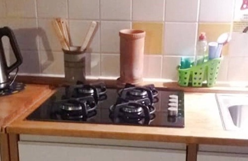 Muecke House | Just the thing for all dog owners. Ideal for larger packs