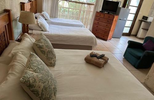 Potchefstroom House | Just Tiffany Guest House & Conference Facility