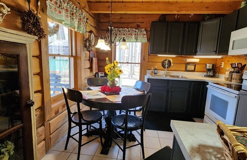 Celina Cabin | 'JUST' up the Hill from Holly Creek Marina on Dale Hollow Lake