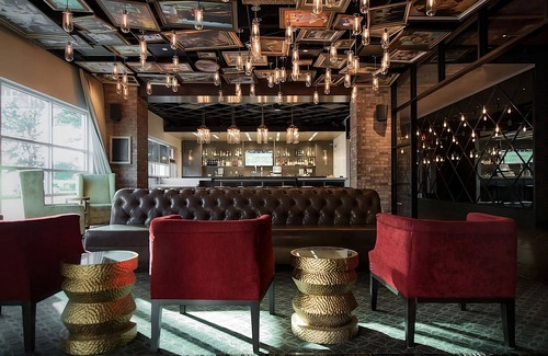 Downtown Las Vegas Hotel | Just What You Were Looking For! Free Parking, Pets Allowed, Rooftop Pool