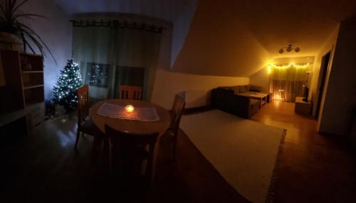 Kuressaare Apartment | Juuli apartament
