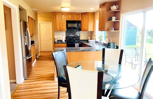 Sequim Cottage | Juvval Cottage at Sequim w/firepit, 20 min away form Port Angeles