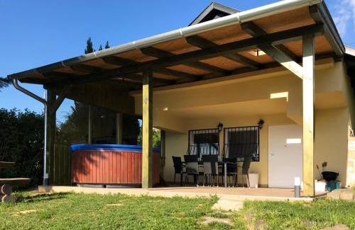 Nagymaros House | Kálvária Vendégház
