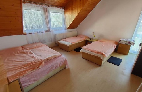 Badacsonyors House | Kékturás-Tóra-Nyíló privát bérlemény