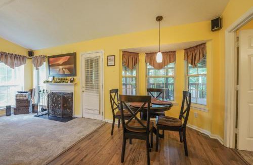 Lithonia House | K & C Mountain View Cottage
