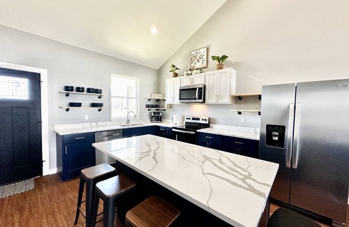 Zwolle House | K&K Getaway! Brand New on the Bend! Tournament Fisherman's Dream!
