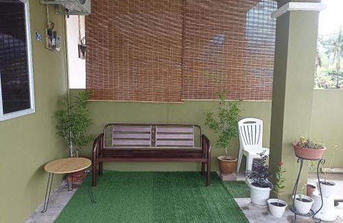 Bukit Keliari House | K'Lia Homestay Merbok