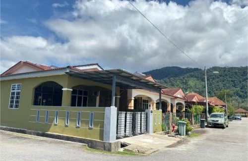 Bukit Keliari House | K'Lia Homestay Merbok