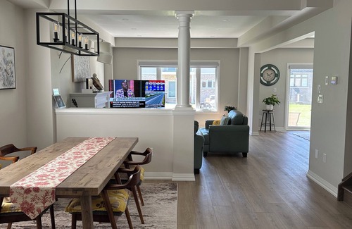 Niagara Falls House | K Niagara Guesthouse(Jasmine)