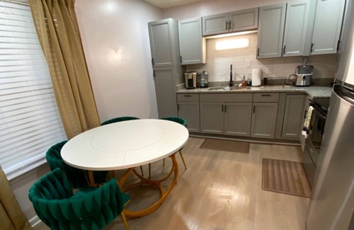 Tuskegee House | K's Cozy 3-bedroom home in welcoming Tuskegee