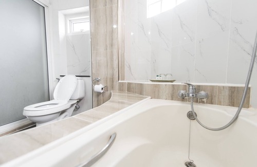 Nai Mueang Hotel | K.S. Pavilion Hotel