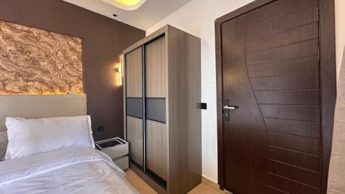 Pointe-Noire Apartment | K-suites 302 - Appartement 1 chambre vue sur mer