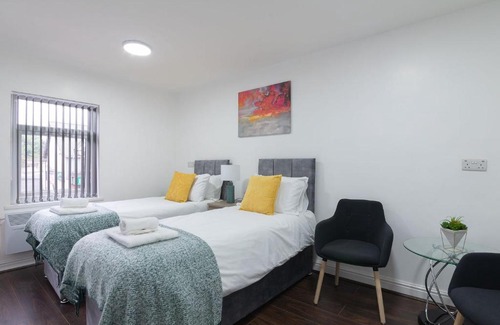 Stirchley Apartment | K Suites - Pershore Road