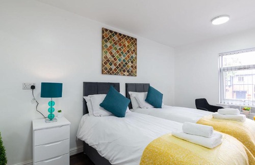 Stirchley Apartment | K Suites - Pershore Road