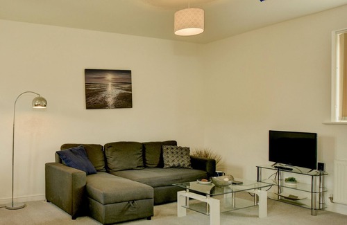 Bridgwater Apartment | K Suites - Stunning 2 bed House w/FREE parking