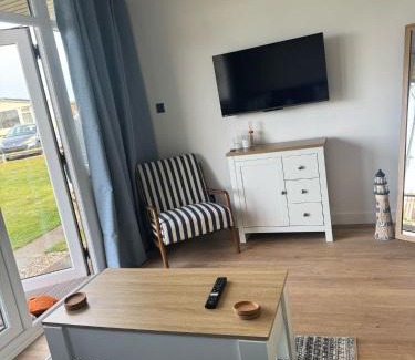 Mablethorpe Ski Chalet | K44 Mablethorpe Chalet Park- Dog Friendly