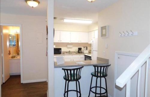 Demere Park House | K6 outdoor dining, well equipped, family friendly
