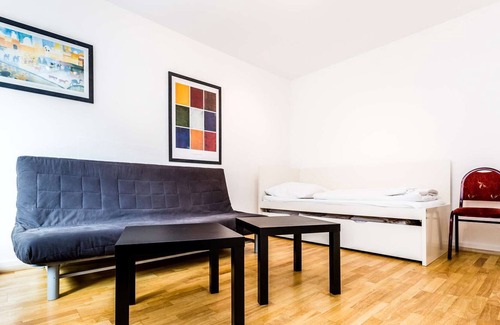 Vingst Apartment | K67 nice apartment for 5 people in Cologne Höhenberg, only 5km from the Cologne trade fair