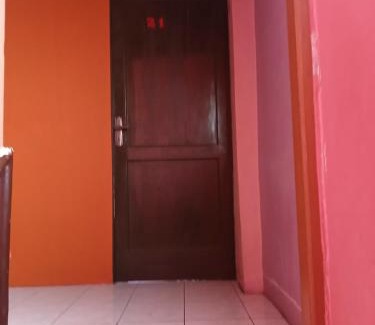 Medan House | K77 Backpackers - Jungle Tours