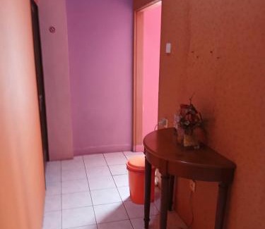 Medan House | K77 Backpackers - Jungle Tours
