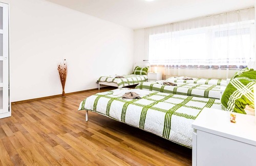 Muelheim Apartment | K77 Work & Stay two-room apartment in Cologne Mülheim